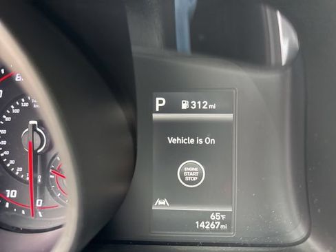 Used 2023 Hyundai Elantra SEL FWD image 7