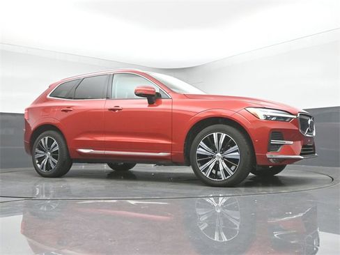 Used 2023 Volvo XC60 B5 Ultimate image 37