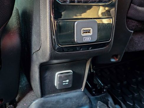 Certified 2024 Jeep Compass Latitude image 31