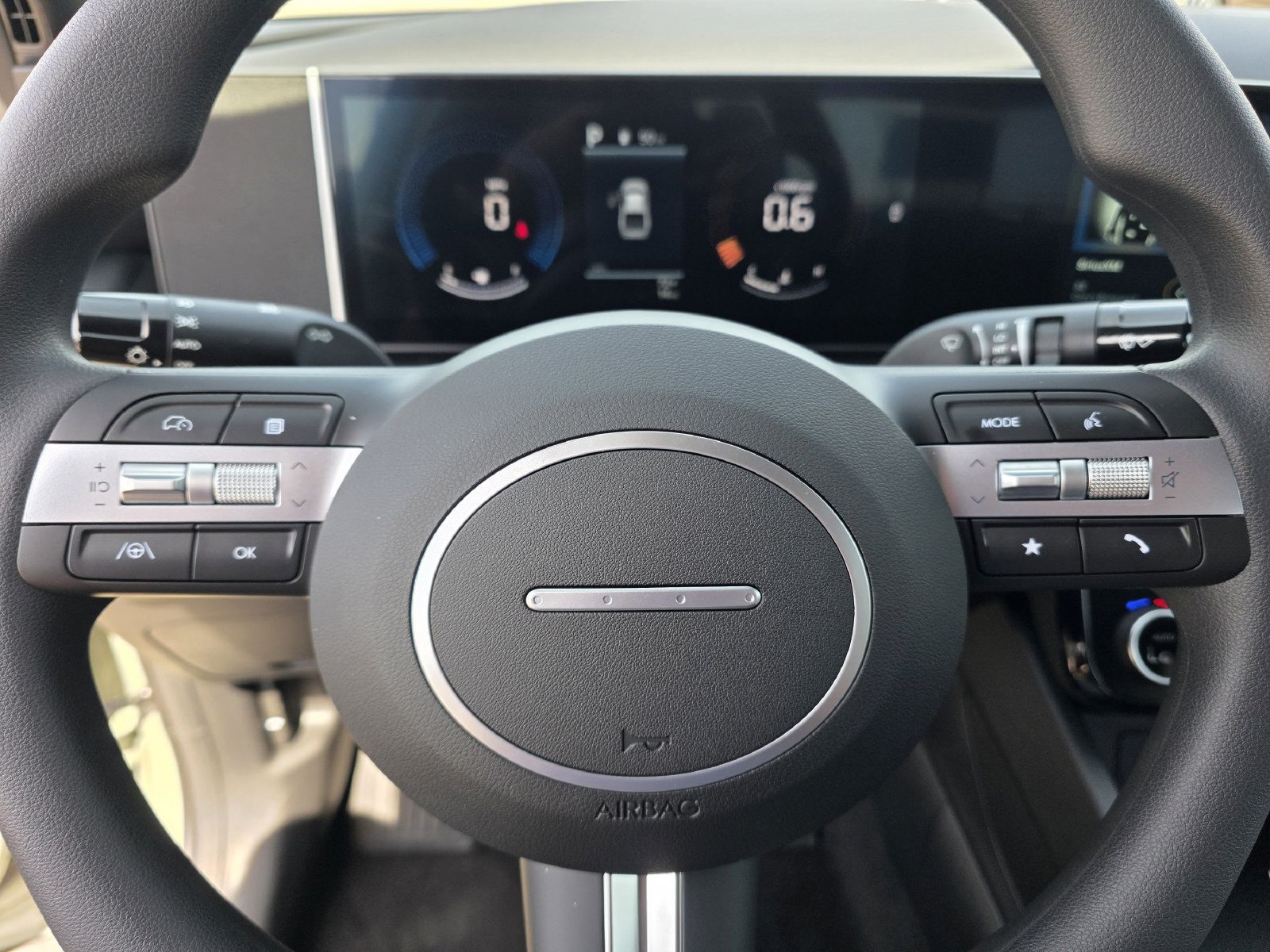 Used 2026 Hyundai Santa Cruz SEL FWD image 31
