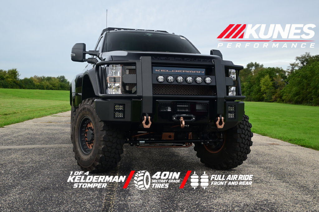 Used 2025 Ford F550 4x4 Regular Cab Super Duty w/ XLT Value Package image 1