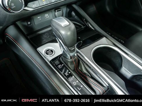 Used 2023 Nissan Altima 2.5 SR w/ SR Premium Package image 18