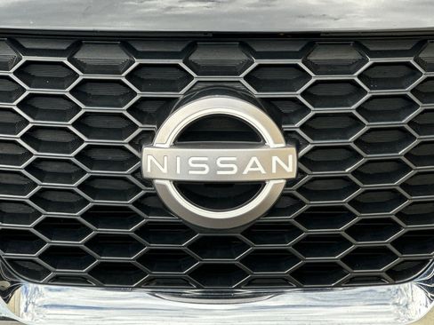 Used 2023 Nissan Murano S image 38