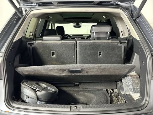 Used 2021 Volkswagen Atlas SEL Premium AWD/4WD image 24