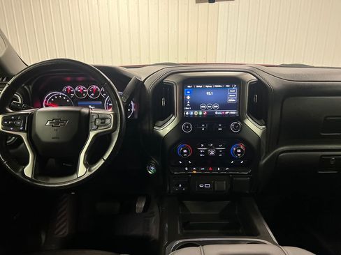 Certified 2021 Chevrolet Silverado 1500 LT Trail Boss w/ Convenience Package II AWD/4WD image 17
