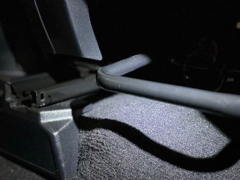 Used 2025 Ford Explorer Active w/ Active Comfort Package image 52