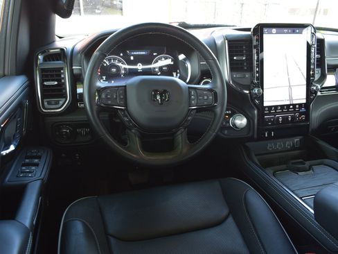 Used 2026 RAM 1500 Limited AWD/4WD image 17