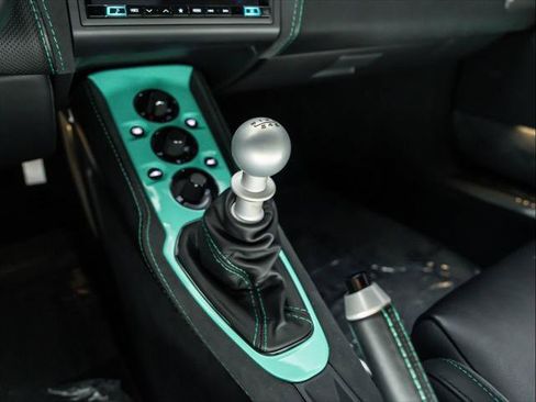 Used 2021 Lotus Evora RWD image 27
