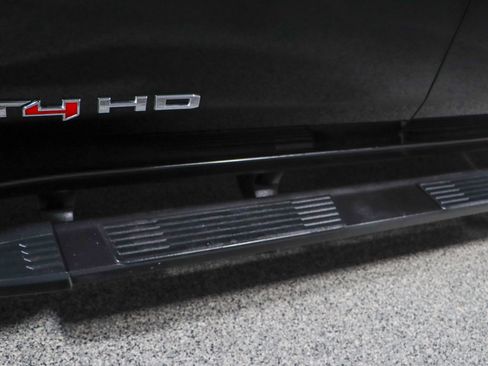 Used 2021 GMC Sierra 2500 AT4 image 12