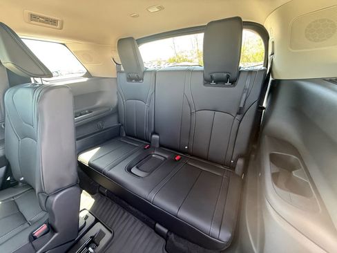 Used 2026 INFINITI QX60 Luxe w/ Cargo Package AWD/4WD image 33