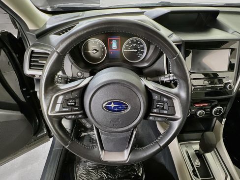Used 2023 Subaru Forester Premium AWD/4WD image 11