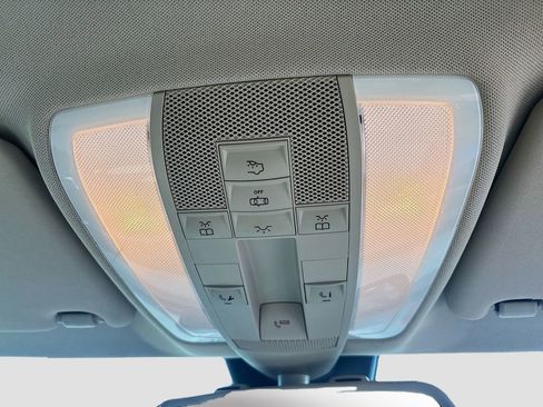 Used 2014 Mercedes-Benz GLK 350 2WD image 24