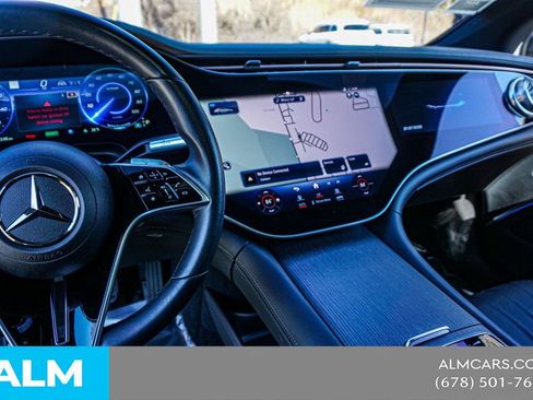 Used 2022 Mercedes-Benz EQS 580 4MATIC Sedan image 30