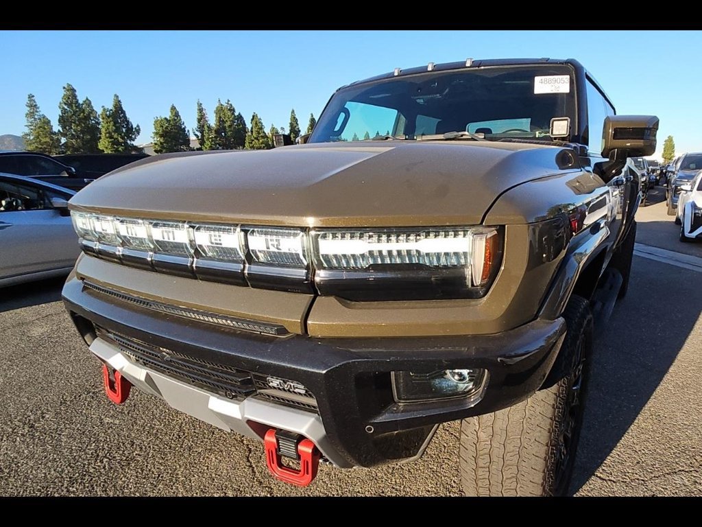 Used 2024 GMC Hummer EV 2X w/ LPO, Illumination Package AWD/4WD image 3