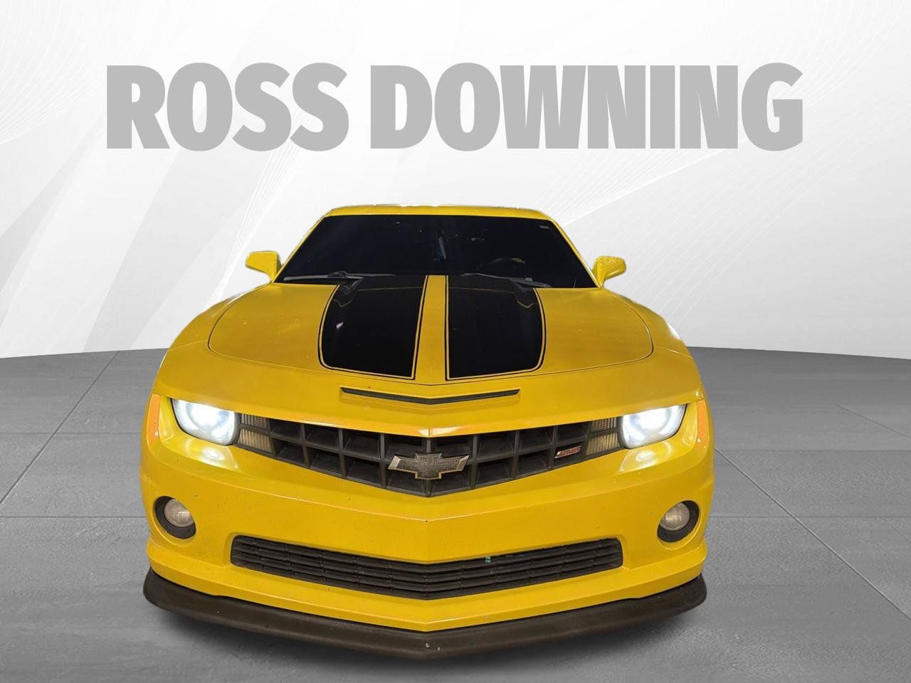 Used 2011 Chevrolet Camaro SS w/ RS Package RWD image 2