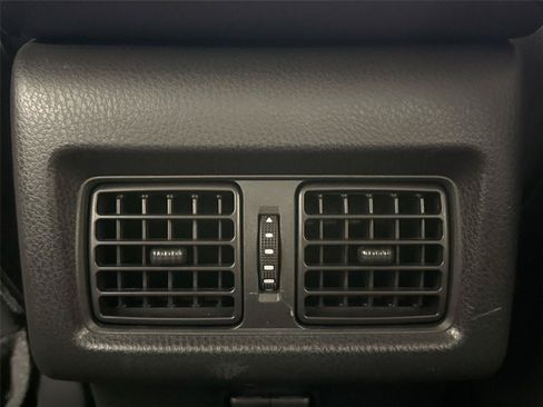 Used 2025 Toyota Camry SE FWD image 34