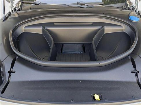 New 2025 Volvo EX90 Ultra image 18