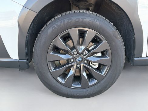 Certified 2025 Subaru Outback Onyx Edition image 39