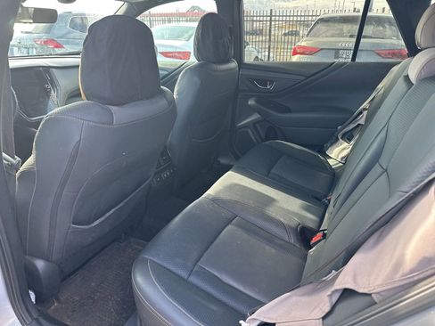 Used 2022 Subaru Outback Wilderness w/ Wilderness Package image 9