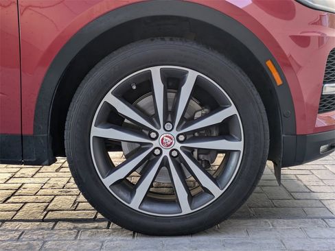 Used 2021 Jaguar E-PACE SE image 10