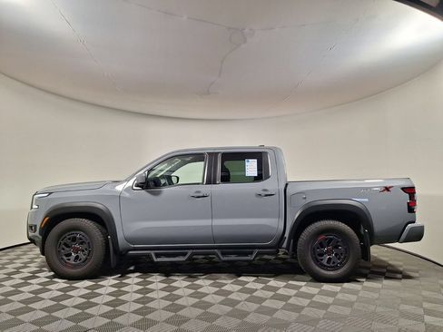 Used 2025 Nissan Frontier Pro-X RWD image 8
