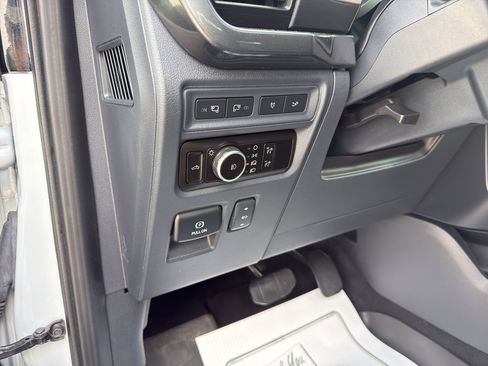 Used 2023 Ford F150 XLT w/ Equipment Group 302A High image 25