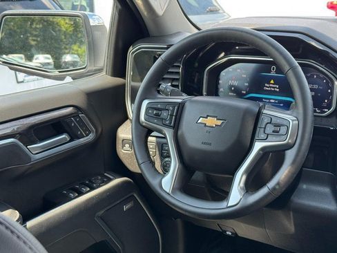 Used 2026 Chevrolet Silverado 1500 LTZ w/ Technology Package AWD/4WD image 12