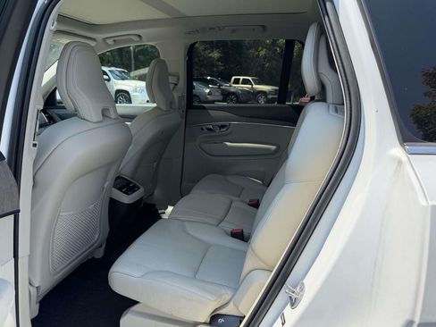 Used 2023 Volvo XC90 B6 Plus w/ Protection Package Premier AWD/4WD image 6