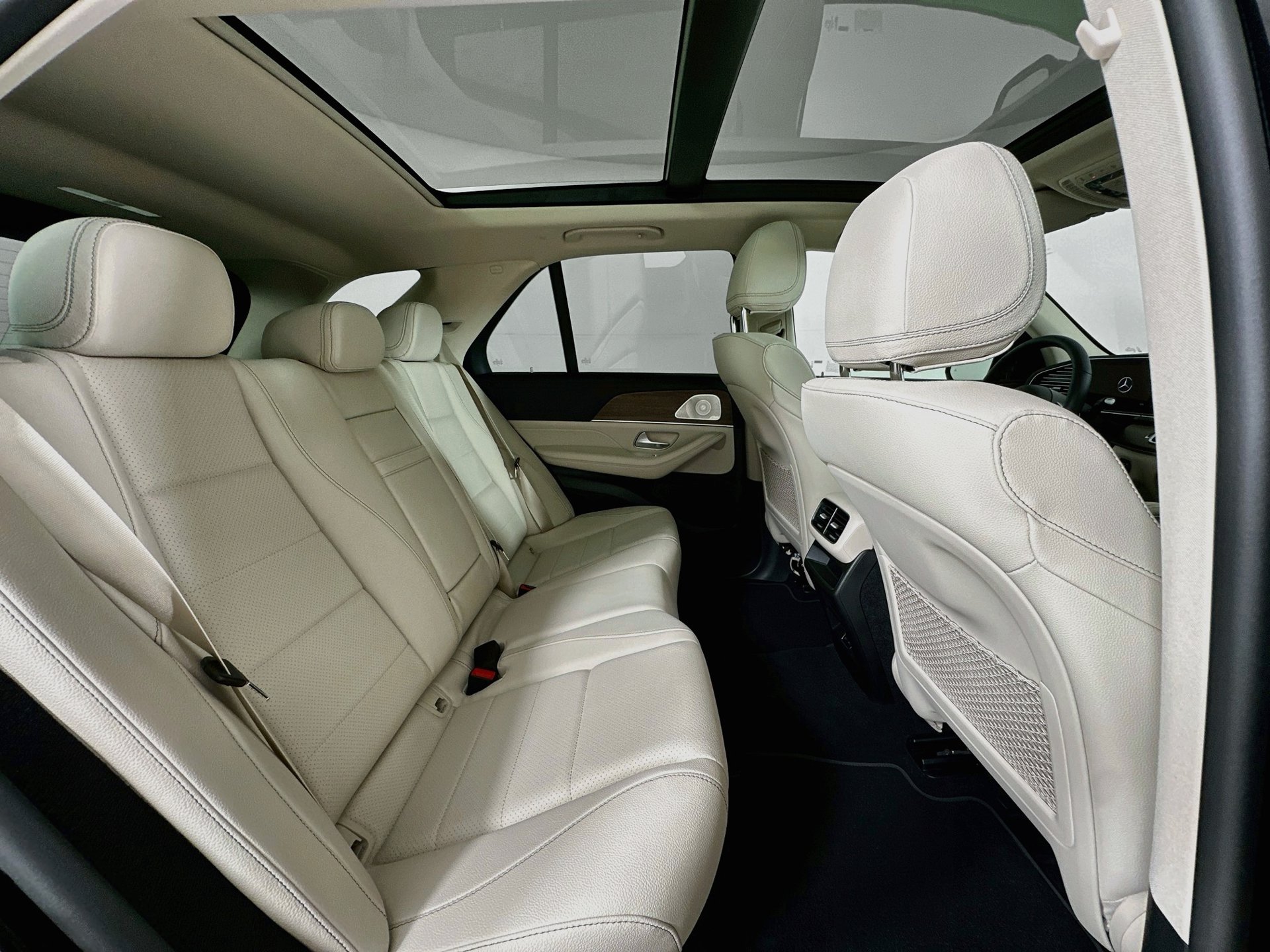 New 2026 Mercedes-Benz GLE 450 4MATIC image 30