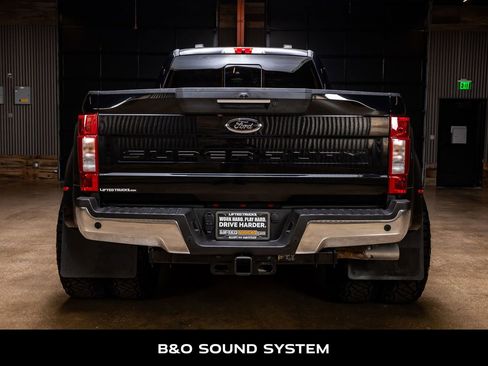 Used 2022 Ford F350 Lariat w/ Lariat Ultimate Package image 8