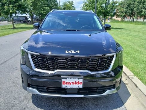 New 2025 Kia Sorento S w/ Panoramic Sunroof Package image 6