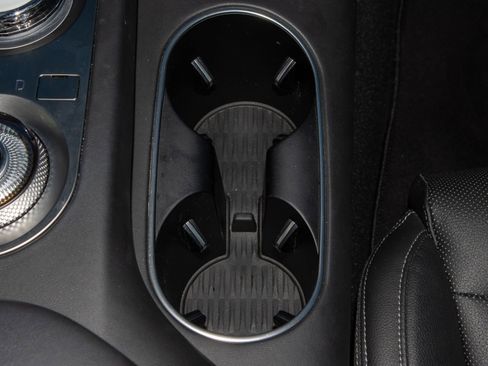 Used 2024 Genesis GV70 2.5T image 26