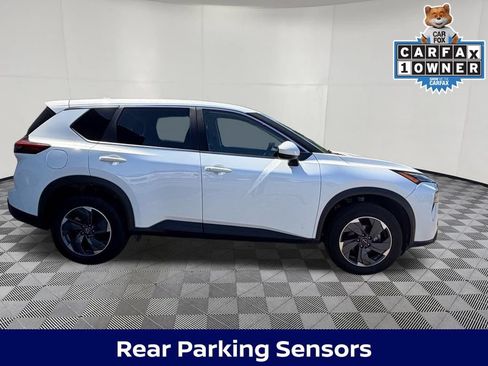 Used 2024 Nissan Rogue SV FWD image 13