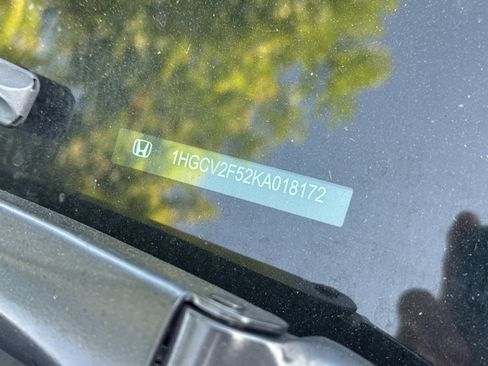 Used 2019 Honda Accord EX-L image 3