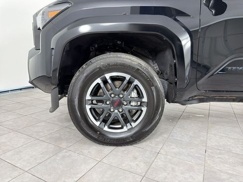 Used 2025 Toyota Tacoma TRD Sport RWD image 11