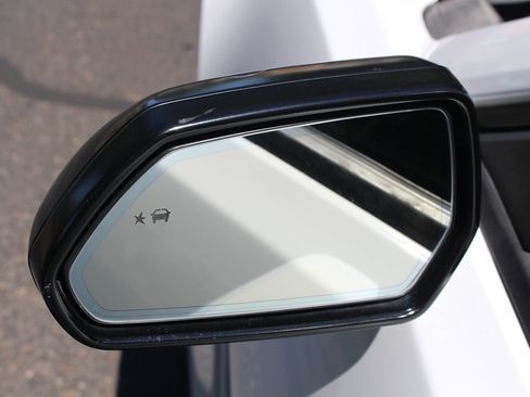 Used 2017 Chevrolet Camaro LT RWD image 62