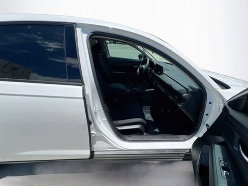Used 2025 Honda Accord SE image 30