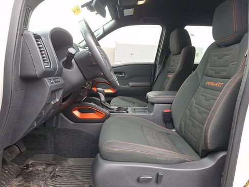 Certified 2023 Nissan Frontier PRO-4X w/ Technology Package image 13