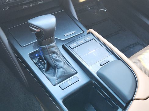 Used 2020 Lexus ES 350 350 Premium Package image 24