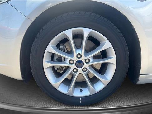 Certified 2019 Ford Fusion Energi Titanium image 9