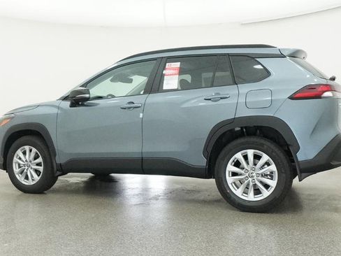 New 2026 Toyota Corolla Cross LE image 2