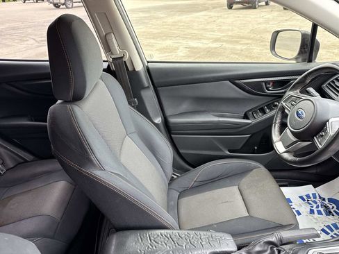 Used 2019 Subaru Crosstrek 2.0i Premium image 22