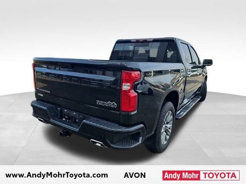 Used 2022 Chevrolet Silverado 1500 High Country w/ Technology Package image 6