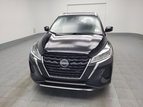Used 2024 Nissan Kicks SV image 15
