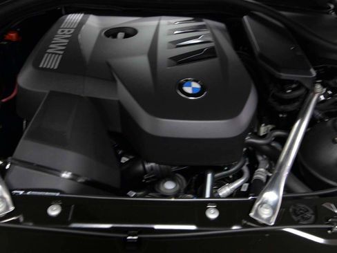 Used 2026 BMW 530i RWD image 17