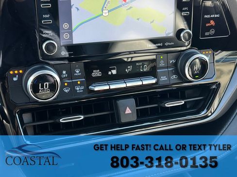 Used 2022 Toyota Highlander XLE image 48