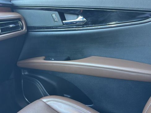 Certified 2022 Lincoln Nautilus Reserve image 24