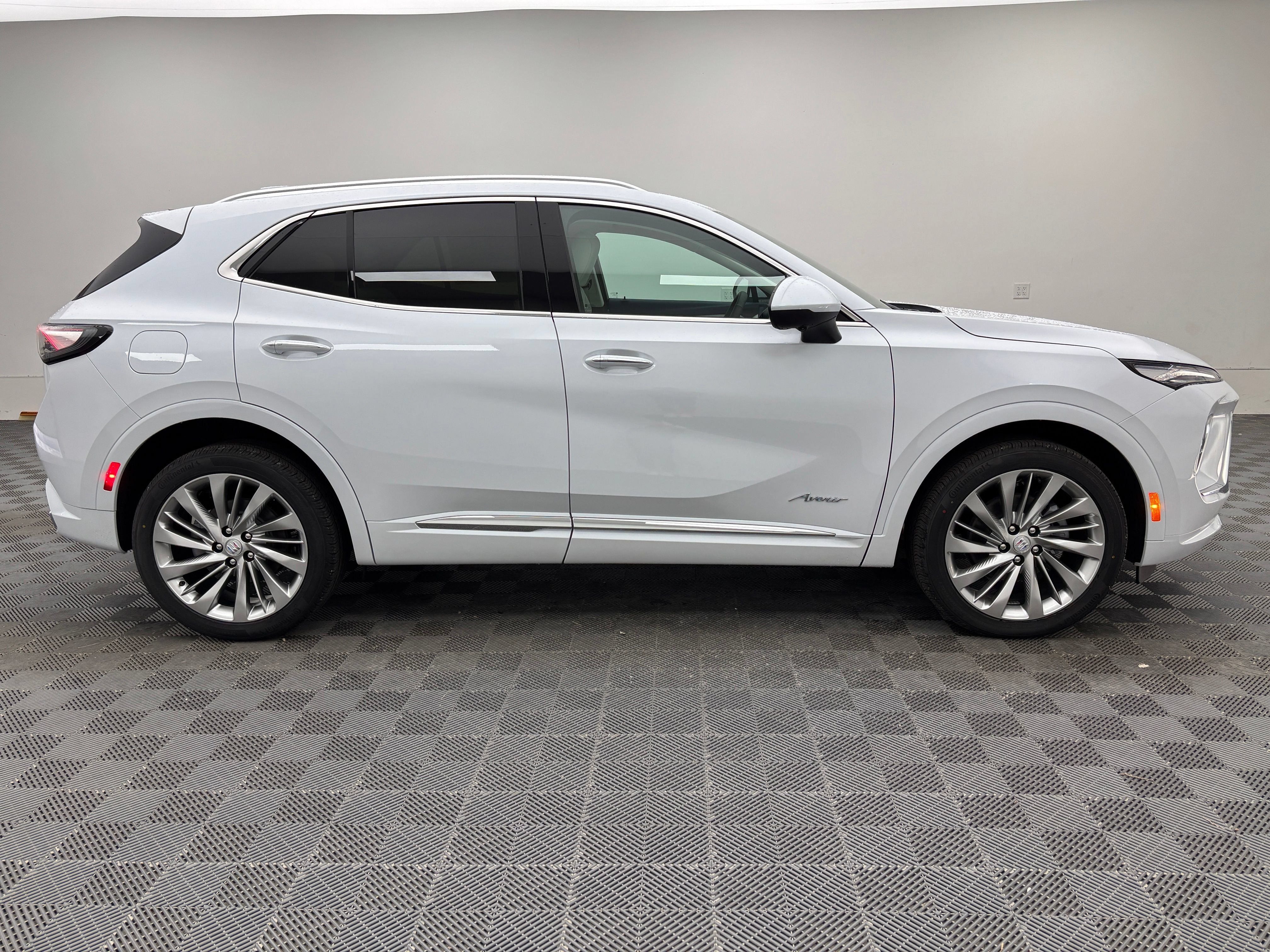 New 2026 Buick Envision Avenir AWD/4WD image 9