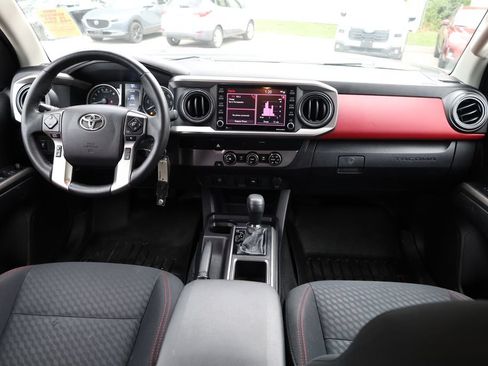Used 2023 Toyota Tacoma SR5 RWD image 18