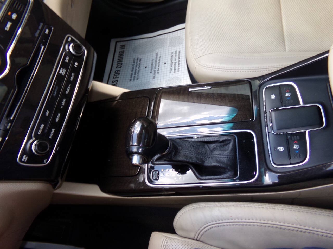 Used 2015 Kia Cadenza Premium w/ Luxury Package FWD image 58